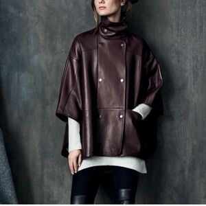 VINCE Burgundy Lambskin Leather Double Breasted Cape Poncho Size XS/S